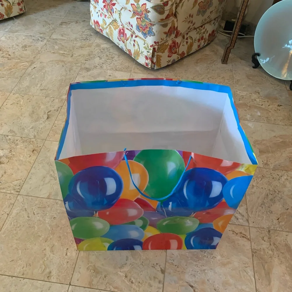 Preowned American Greetings Gigantic Colorful Gift Bag For all Occasions 19.5”
